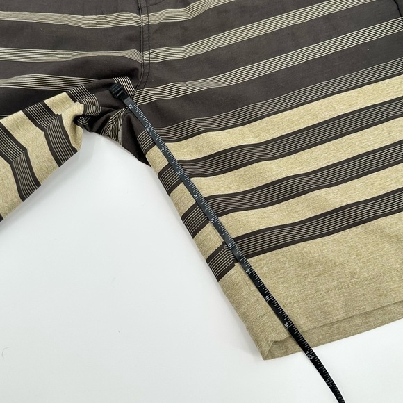 Billabong For Land and Water NWT Men’s Platinum Stretch Shorts Size 30 - Picture 15 of 15